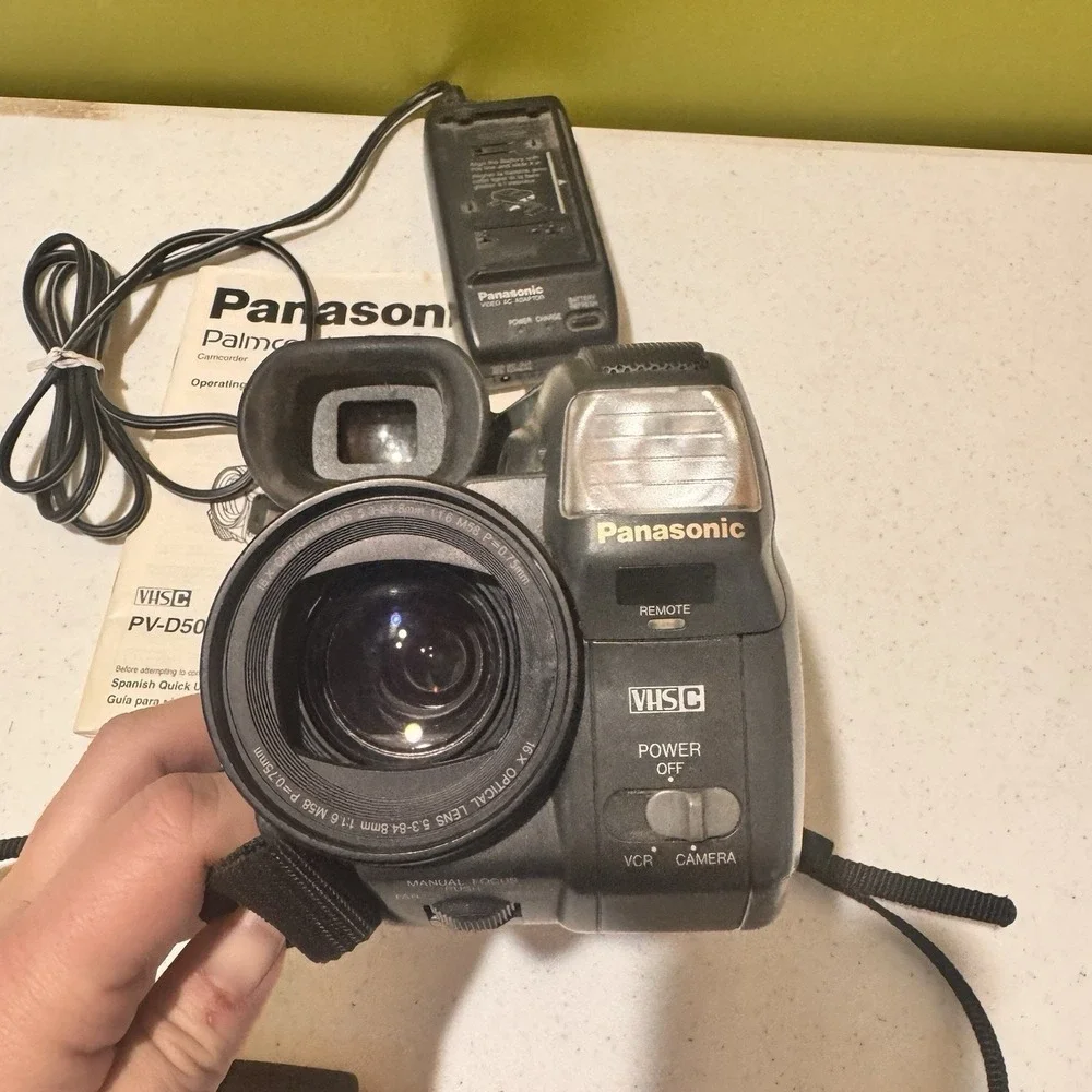 Panasonic palmcorder iq